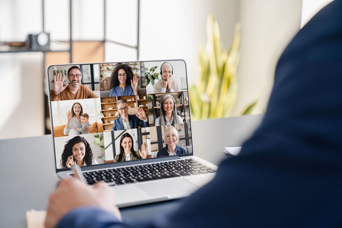 businessman-businessperson-boss-ceo-freelancer-tut web.jpg